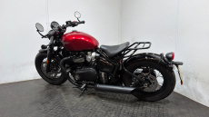 Triumph Bonneville Bobber Black